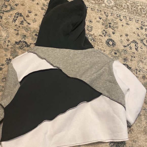 Vintage Urban Outfitters Hoodie one of a kind!! - Picture 4 of 5